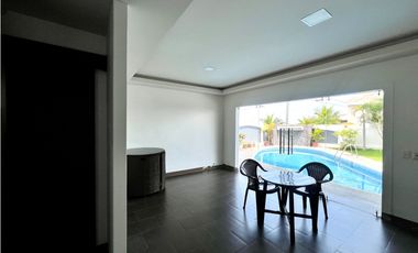 Se vende departamento Urb Lomas de Barbasquillo