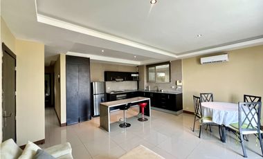 Se vende departamento Urb Lomas de Barbasquillo