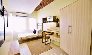3BR House with Balcony, Hulugan ang Downpayment