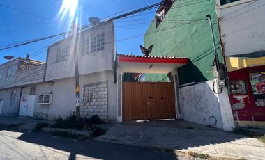 ¡ATENCION INVERSIONISTAS! Venta de Lote con construcción zona BUAP -  3 CRUCES