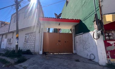 ¡ATENCION INVERSIONISTAS! Venta de Lote con construcción zona BUAP -  3 CRUCES