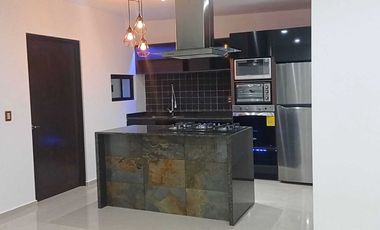 CASA EN VENTA FRACC. PASEO DEL PARQUE, TRES MARÍAS, PRIVADO, CASA CLUB, GIMNASIO, ETC.