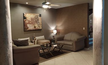 CASA EN VENTA CUMBRES 4o. SECTOR  MONTERREY NUEVO LEON