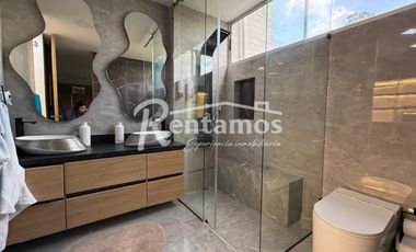 casa en arriendo en san lucas. Cod A775835