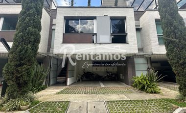 casa en arriendo en san lucas. Cod A775835