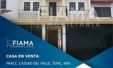 CASA EN VENTA , COL. CIUDAD DEL VALLE, TEPIC, NAY.