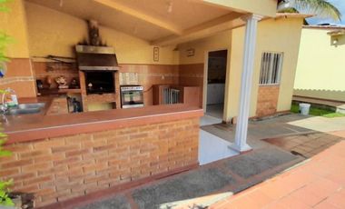 casa campestre en venta en conjunto el paraíso a 500m del peaje de chinauta. Cod V9459974