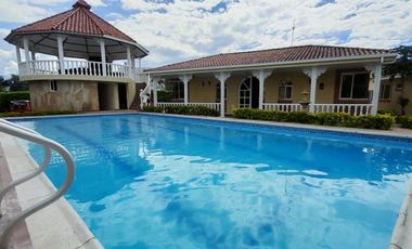 casa campestre en venta en conjunto el paraíso a 500m del peaje de chinauta. Cod V9459974
