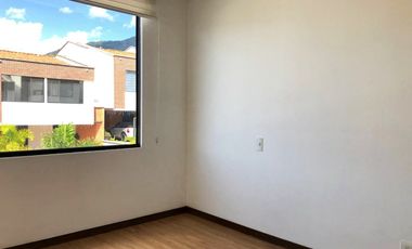 PR14578 Renta de casa en el sector Loma del Chocho