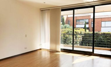 PR14578 Renta de casa en el sector Loma del Chocho