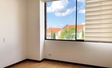 PR14578 Renta de casa en el sector Loma del Chocho