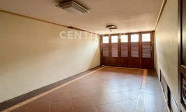 Disewakan Rumah Klasik Eropa Nyaman Siap Huni Di Pulomas R2162