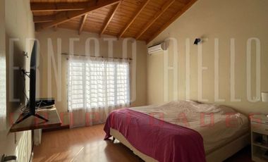 Chalet en venta en Barrio Maritimo