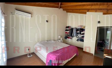 Chalet en venta en Barrio Maritimo