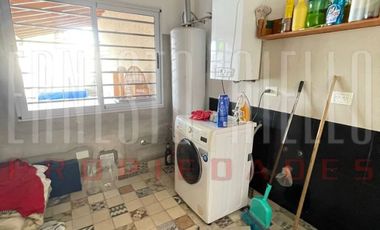 Chalet en venta en Barrio Maritimo