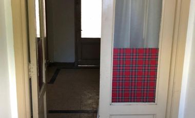 CASA DE 4 AMBIENTES - SOLO APTA PARA DEPOSITO