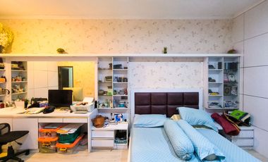 Rumah 5 Kamar Tidur SHM dekat Gandaria City Mall Dibantu KPR J-46152