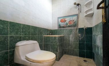 Rumah 5 Kamar Tidur SHM dekat Gandaria City Mall Dibantu KPR J-46152