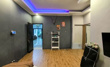Rumah 5 Kamar Tidur SHM dekat Gandaria City Mall Dibantu KPR J-46152