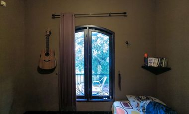 Rumah 5 Kamar Tidur SHM dekat Gandaria City Mall Dibantu KPR J-46152
