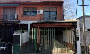 Duplex en Venta Ramos Mejia / La Matanza (A108 7726)