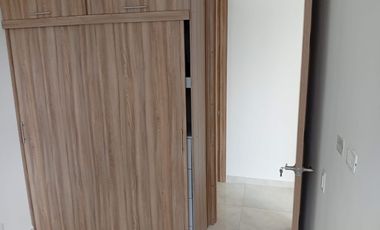 apartamento en arriendo en urbanizaciÓn burano. Cod A119825