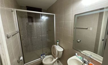 VENDO CASA EN BRISAS DE GOLF DE ARRAIJAN. AM