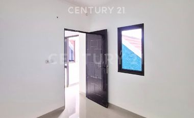 Rumah 2lt Di Tytyan Kencana Selangkah Ke Mall Summarecon Bekasi
