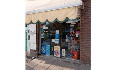 EXCELENTE LOCAL COMERCIAL SOBRE AV. ALMAGRO