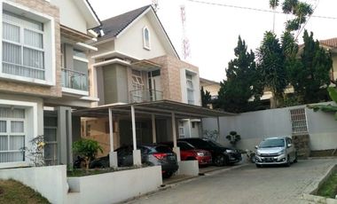 RUMAH DI KOLONEL MASTURI 15 MENIT KE EXIT TOL BAROS BOOKING FEE 5 JUTA.