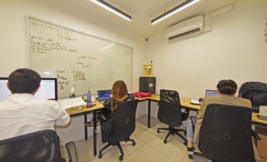 Planta libre en centro de negocios Rosario Norte