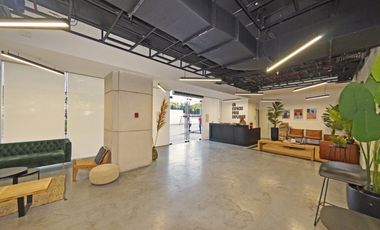 Planta libre en centro de negocios Rosario Norte