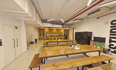 Planta libre en centro de negocios Rosario Norte
