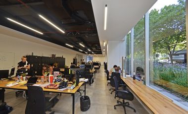 Planta libre en centro de negocios Rosario Norte
