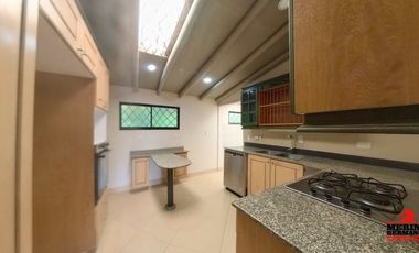 casa en arriendo en loma del esmeraldal. Cod A5277