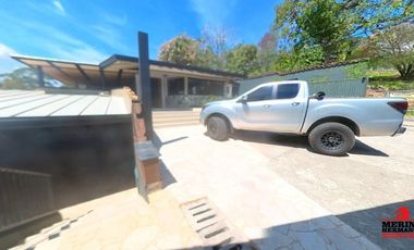 casa en arriendo en loma del esmeraldal. Cod A5277