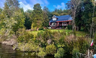 Hermosa Casa 4D-3B, Parque Lago Tarahuin, Chonchi