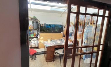 HAEDO SUR - P.H CFTE 3 AMBIENTES CON PATIO EN MUY BUEN ESTADO
