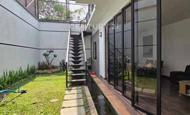 Rumah Minimalis 2 Lantai Di Setrawangi Bandung