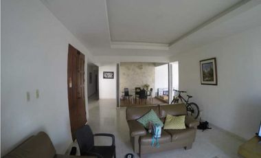 VENTA DE CASA EN BARRIO SAN FRANCISCO