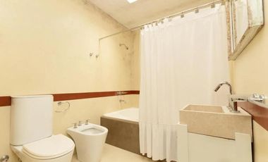 Venta Casa 5 Ambientes Parrilla ,Parque y Permuta Valentín Alsina
