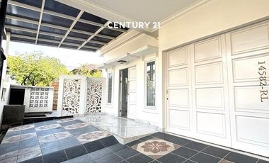 Dijual Rumah BrandNew American Classic  Dijalan Utama Hook