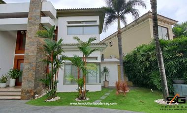VENTA CASA URB LAGUNA DEL SOL - KM7 VIA A SAMBORONDON
