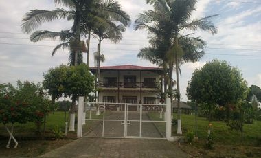 Venta de Hacienda Via Santo Domingo - Quevedo