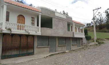 Venta de casa en Otavalo ciudadela Miravalle