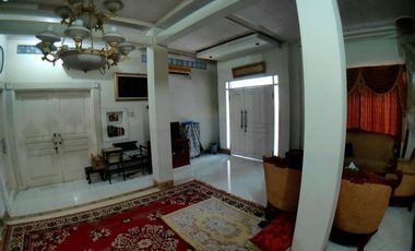 Rumah Larangan Utara Pinggir Jalan Cocok Usaha dan Kostan