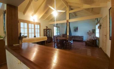 Hermosa Casa Quinta En Venta ¡3.000 m2 de terreno! Barrio Parque Exaltación