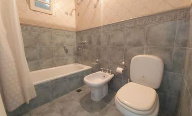 Hermosa Casa Quinta En Venta ¡3.000 m2 de terreno! Barrio Parque Exaltación