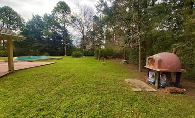 Hermosa Casa Quinta En Venta ¡3.000 m2 de terreno! Barrio Parque Exaltación