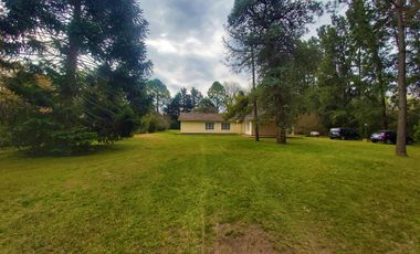 Hermosa Casa Quinta En Venta ¡3.000 m2 de terreno! Barrio Parque Exaltación